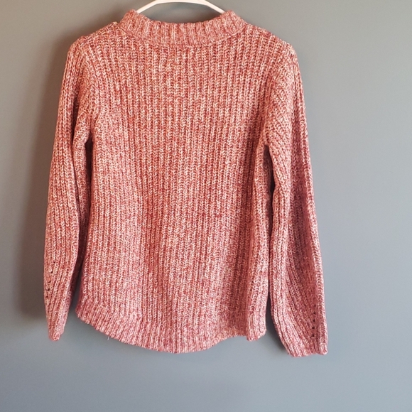 Universal Thread Sweater - Picture 5 of 5